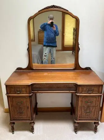 Antique Bedroom Suite
