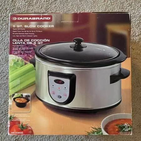 Brand New In Box - Durabrand 5 Qt. Slow Cooker