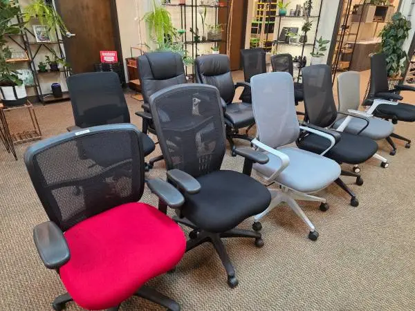 🏆 Pacific NWs Largest Office Chair Selection – New & Used Chairs