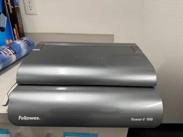 Fellowes® Quasar™ E 500 Electric Comb Binding Machine