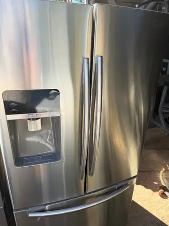 Samsung Refrigerator delivered