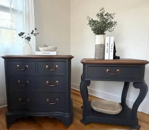 Dresser + Nighstand/Side Table set- by Thomasville