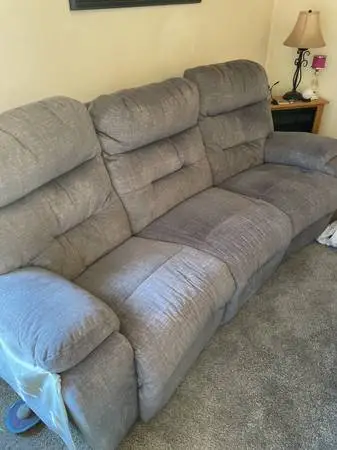 Double reciner sofa