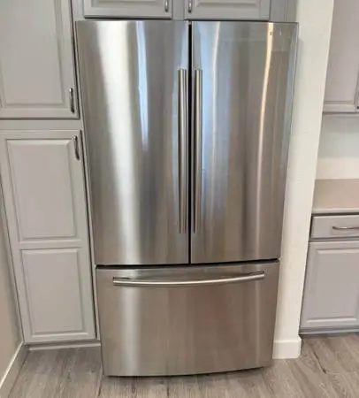 Refrigerator
