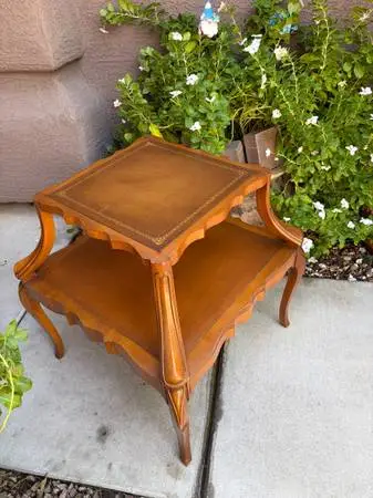 Vintage Two-Tier Wood Side Table / End Table  Charming vintage two-tier side tab