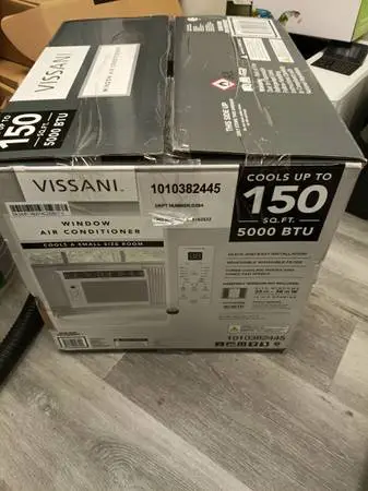 Vissani 5,000 BTU window AC -NEW IN BOX