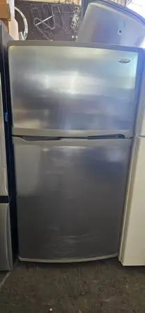 WHIRLPOOL 20 CU.FT STAINLESS REFRIGERATOR 3 MONTHS WARRANTY N DELIVERY