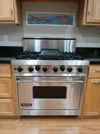 Viking Professional duel fuel 36 range/oven