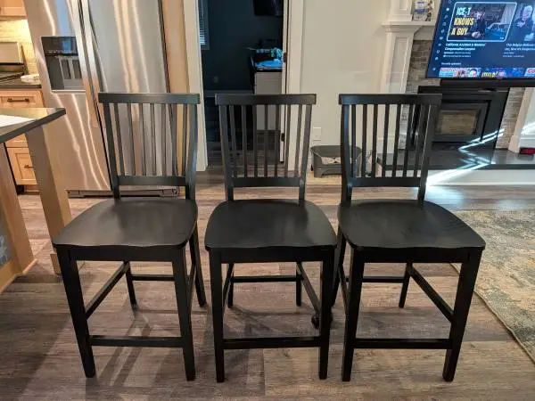 3 COUNTER STOOLS