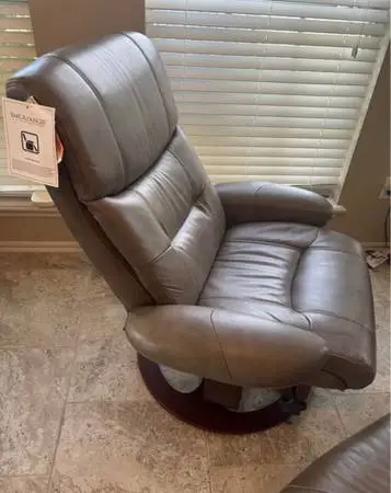 BarcaLounger Recliner & Ottoman