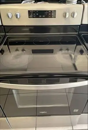 STOVE GLASS TOP WHIRLPOOL STAINLESS STEEL