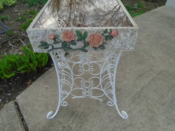 Vintage Style Wrought Iron Patio/Garden Table