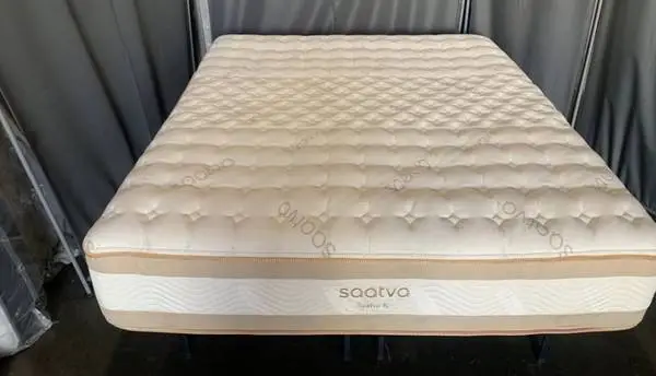 Like New Saatva RX Queen Mattress