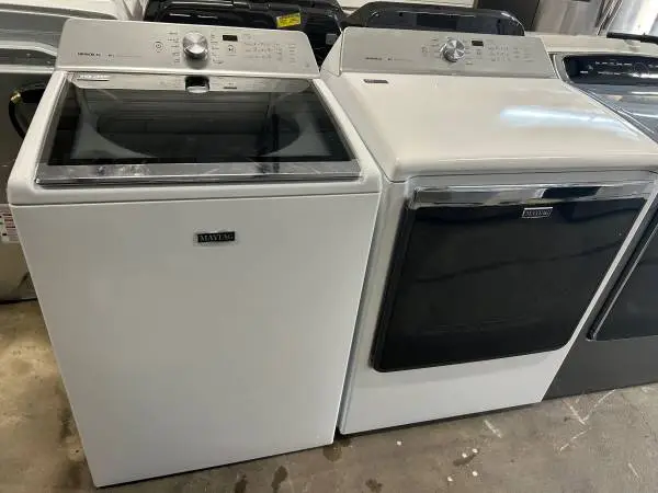 Maytag XL king size washer and dryer set