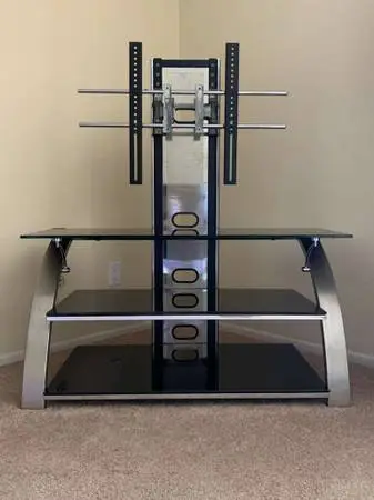 Flat Panel Television Mount System