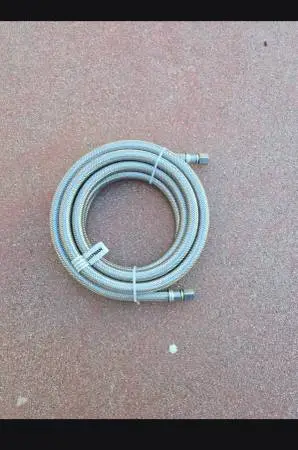 Water line , refrigerator water  line .