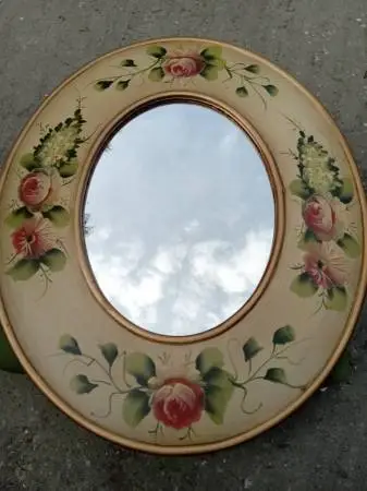 VINTAGE WALL MIRROR