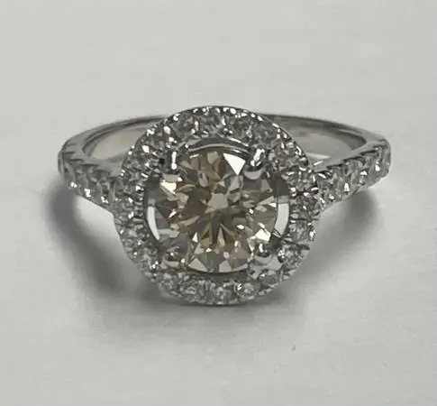 14k white Gold 1.ctw diamond engagement Ring