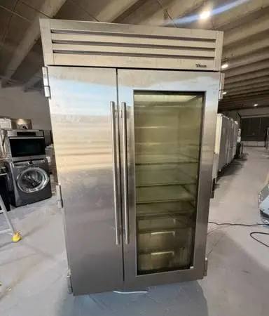 True residential refrigerator