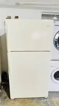 Whirlpool Refrigerator 33Wx29Dx67H
