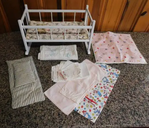 VINTAGE DOLL CRADLE & BEDDING
