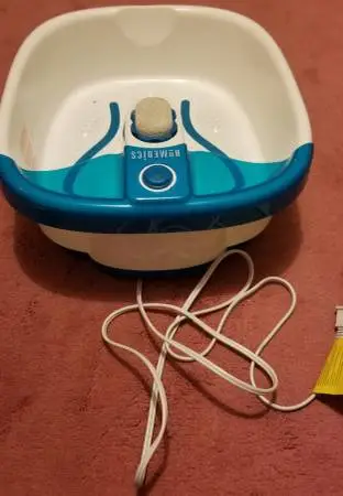 LIKE NEW HoMedics Bubble Mate Foot Spa, Toe Touch Controlled Foot Bath
