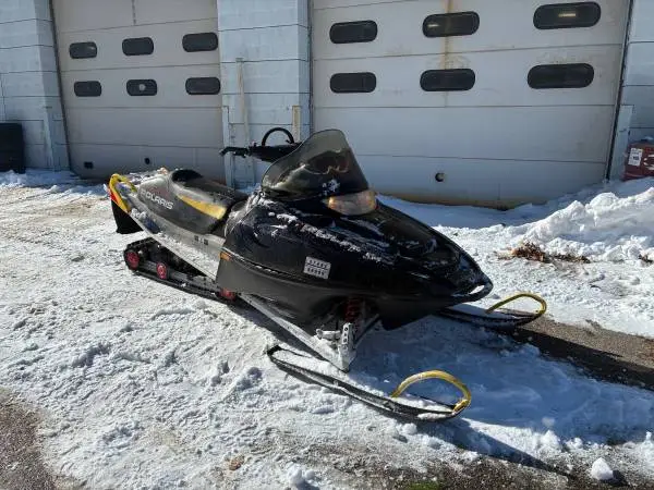 2006 Polaris Switchback 800 Snowmobile *Runs Great, REVERSE, 9189 Mile