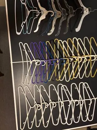 Plastic Clothes Hangers