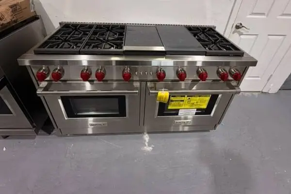 Wolf 60 gas stove