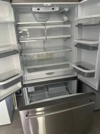 Kitchen Aide Stainless French Door Fridge