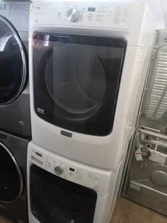 ★Maytag Maxima stackable front load washer and dryer set