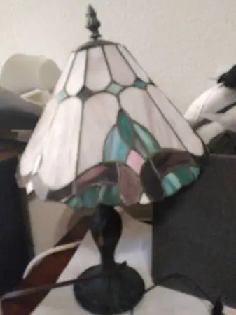 SOLD Tiffany-Style Stained Slag Glass Accent Lamp – Art Nouveau Flo