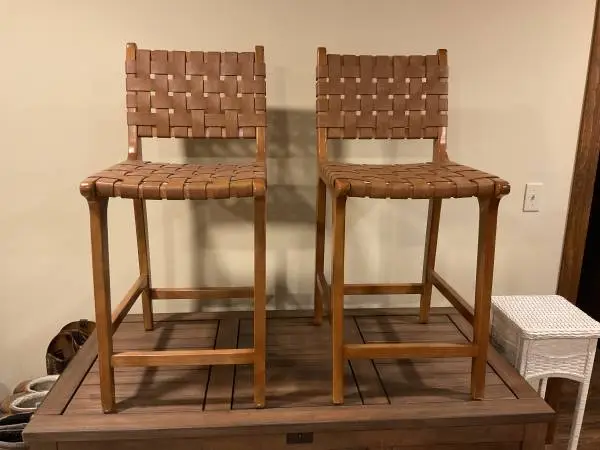 🔴  Stools (2), Counter Height, leather web/strapping.Very nice, New.