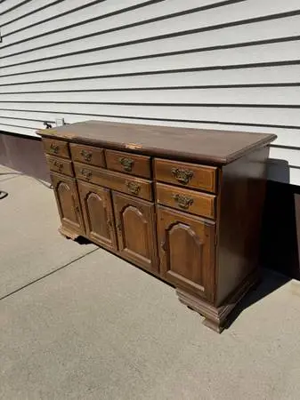 Household Solid Wooden Storage Cabinet With Drawers