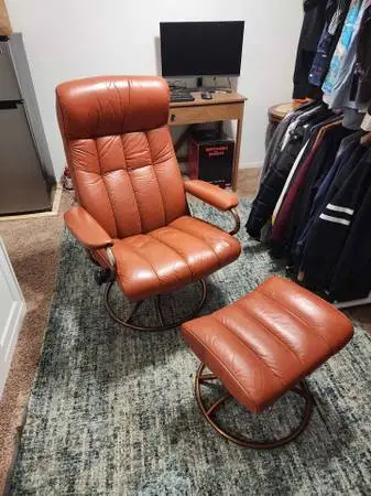 Authentic Ekornes Stressless 1971 Recliner and Ottoman MCM
