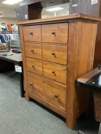 Dresser