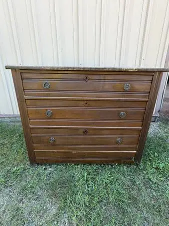 Wood Dresser
