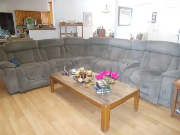 Sectional with three recliners