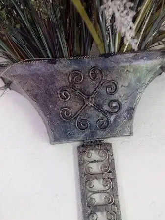 Scrolled Wall Planter