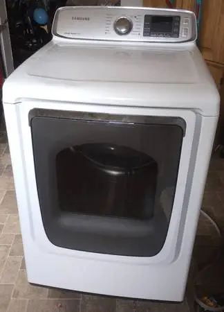 SAMSUNG ELECTRIC DRYER WITH STEAM DRY WORKS GOOD  $120