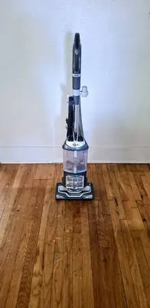SHARK Navigator Pet Pro Vacuum w/Attachments