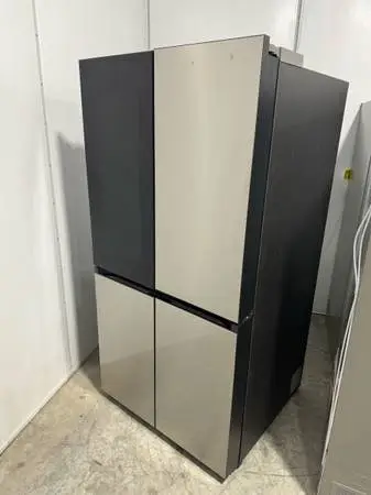 Samsung 29 Cu Ft 4-Door Flex Refrigerator with Family Hub+