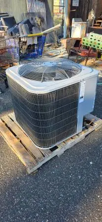 New Tempstar Outdoor AC Condenser / Heat Pump Residential Unit