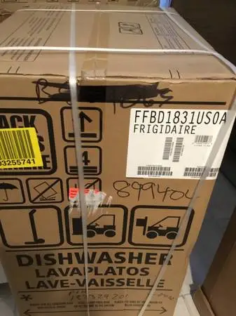 New Frigidaire Front Control 18-in Built-in Dishwasher
