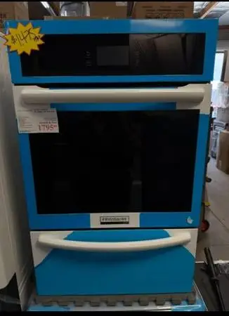 New Frigidaire Single Wall Oven