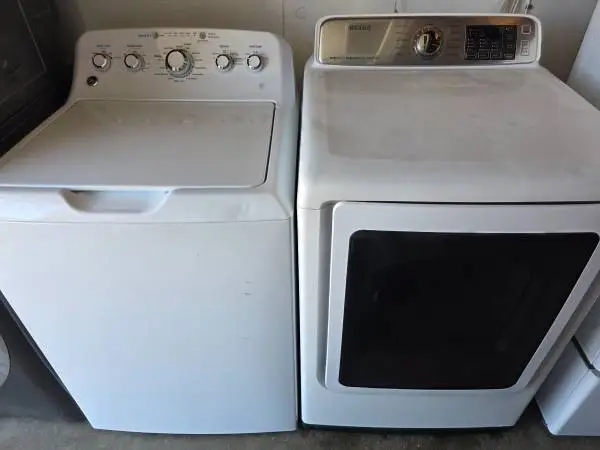 Washer and dryer gas $499
