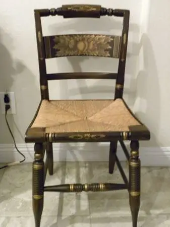 ANTIQUE HITCHCOCK CHAIRS (4)