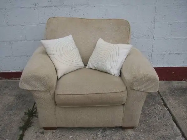 CHAIR