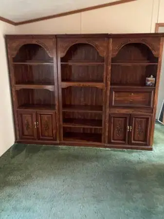 Three piece wall unit