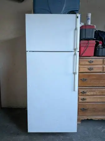 Hotpoint refrigerator